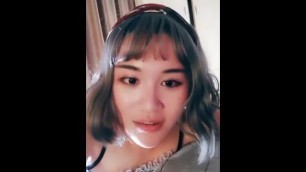 The Chinese Beauty was Asked to Fuck her Landlord by Fans