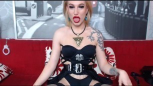 WEBCAM MODEL NATASHAFORYOU QUEEN OF UK TS DOMME WAITING FOR SLAVES TO DOMME