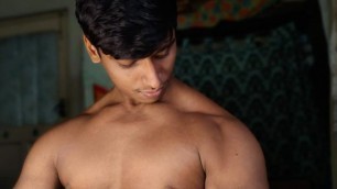 Sensual bath routine from Indian boy